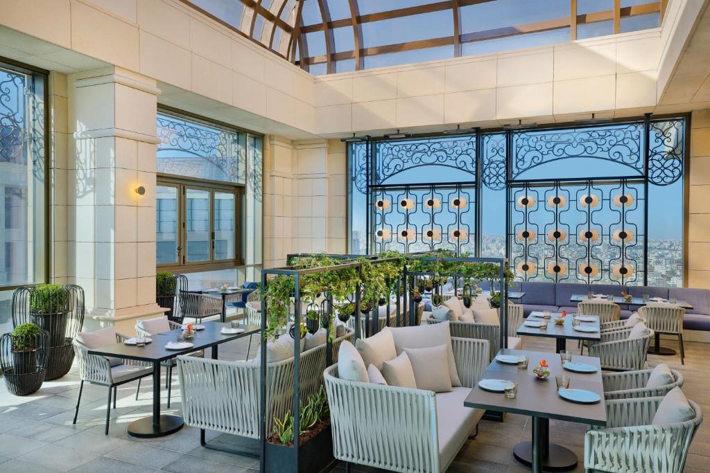 Custom Made Hotel Furniture manufacturer