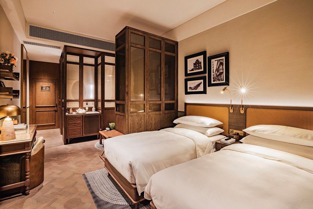 Commercial Bedroom Furniture