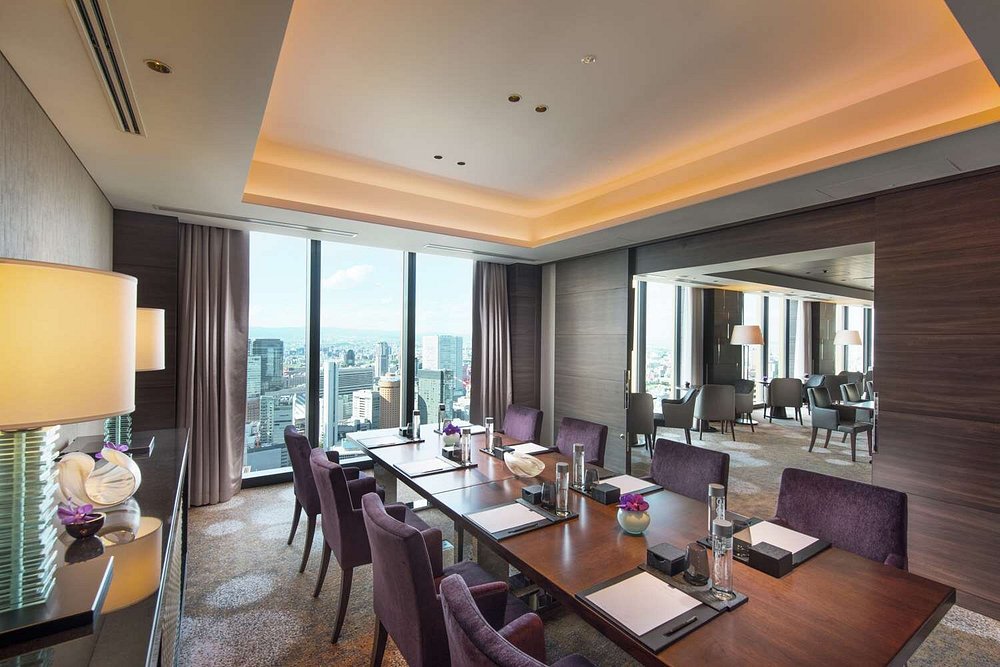 luxury hotel furniture suppliers