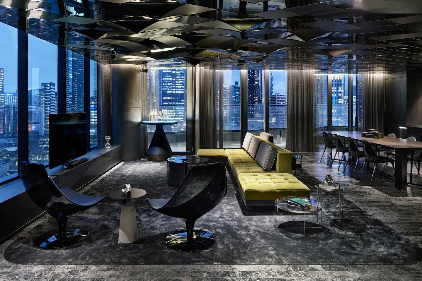  Hotel Restaurant Lobby Sofas