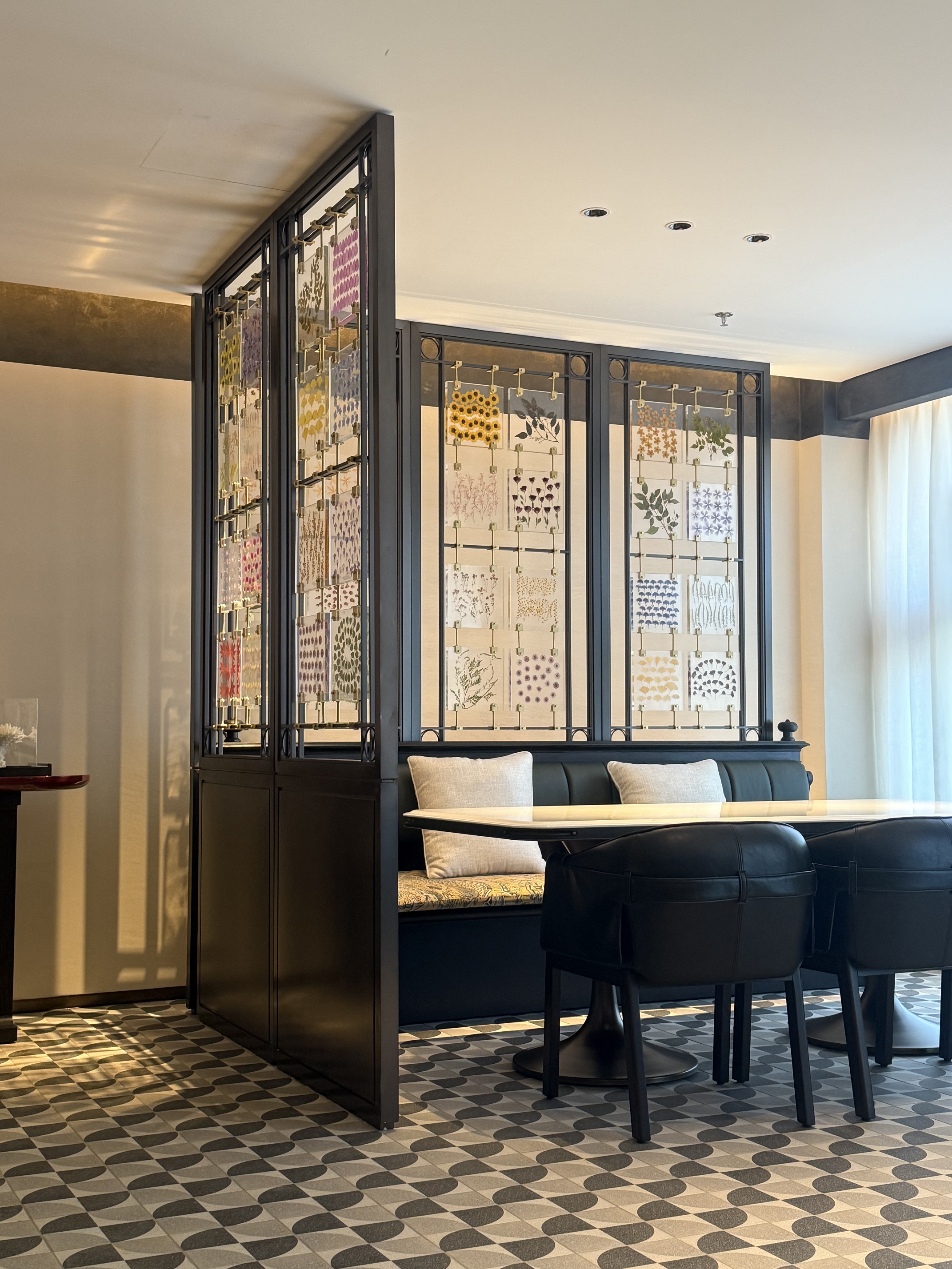 luxury hotel bedroom furniture manufacturers