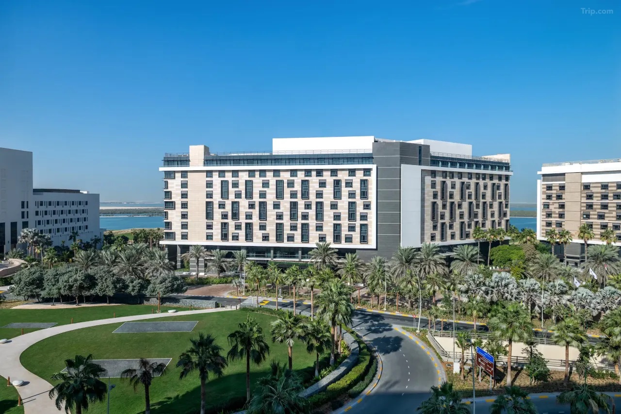 Abu Dhabi Mangrove Hotel