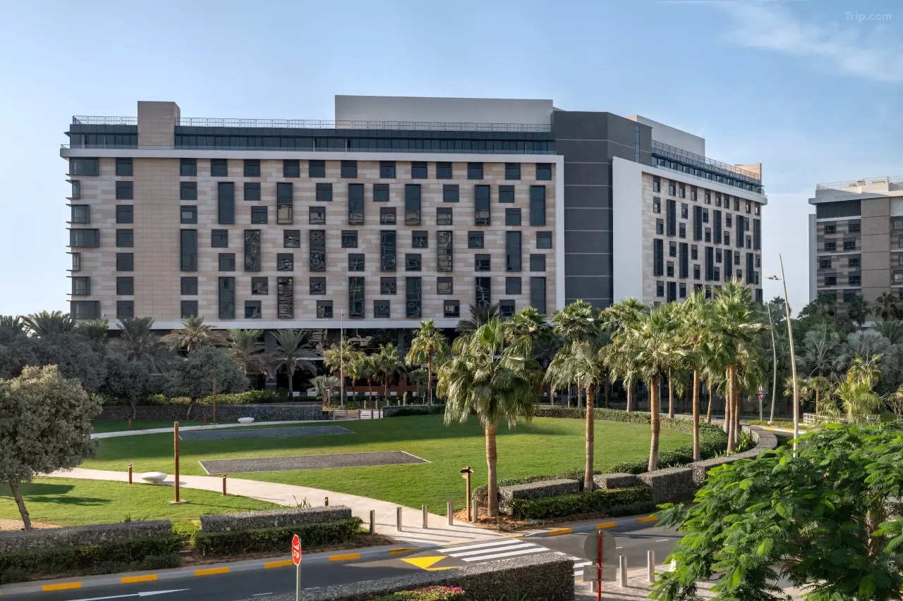 Senyuan Furniture & InterContinental Abu Dhabi Yas Island Mangrove Hotel | Redefining the Luxury Resort Experience